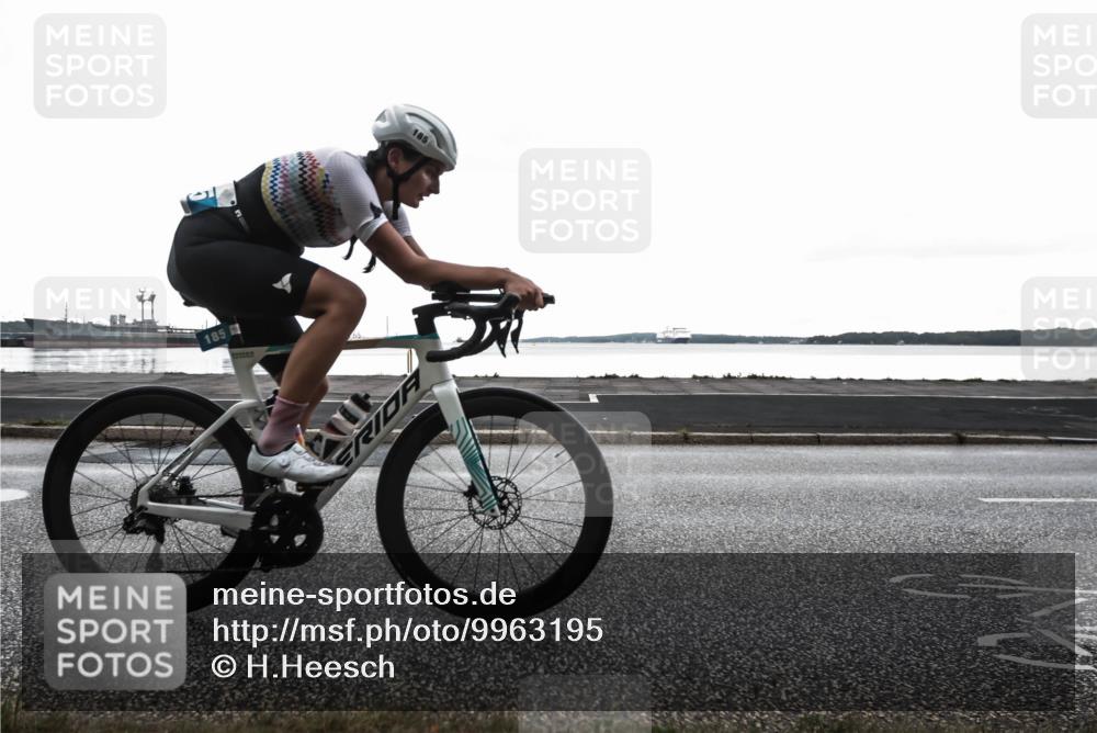 16.08.2026 - KN Förde Triathlon 2026 H.Heesch http://msf.ph/oto/9963195 16.08.2026 09:23:58 Radfahren 185 meine-sportfotos.de