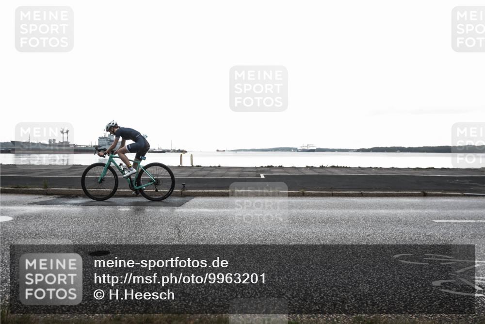 16.08.2026 - KN Förde Triathlon 2026 H.Heesch http://msf.ph/oto/9963201 16.08.2026 09:24:24 Radfahren 175, 183, 197 meine-sportfotos.de