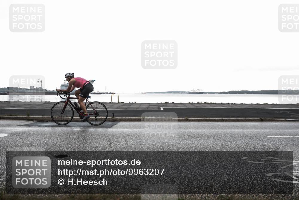 16.08.2026 - KN Förde Triathlon 2026 H.Heesch http://msf.ph/oto/9963207 16.08.2026 09:24:52 Radfahren 138, 156, 172 meine-sportfotos.de