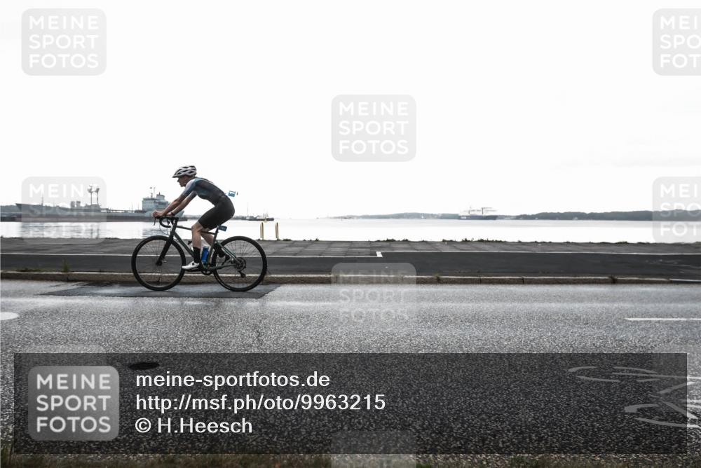 16.08.2026 - KN Förde Triathlon 2026 H.Heesch http://msf.ph/oto/9963215 16.08.2026 09:25:14 Radfahren 103, 104, 186 meine-sportfotos.de