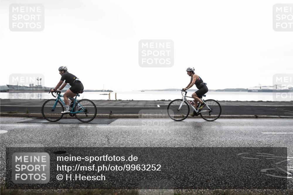 16.08.2026 - KN Förde Triathlon 2026 H.Heesch http://msf.ph/oto/9963252 16.08.2026 09:27:11 Radfahren 177, 203 meine-sportfotos.de