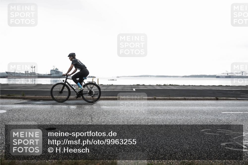 16.08.2026 - KN Förde Triathlon 2026 H.Heesch http://msf.ph/oto/9963255 16.08.2026 09:27:20 Radfahren 126, 183 meine-sportfotos.de