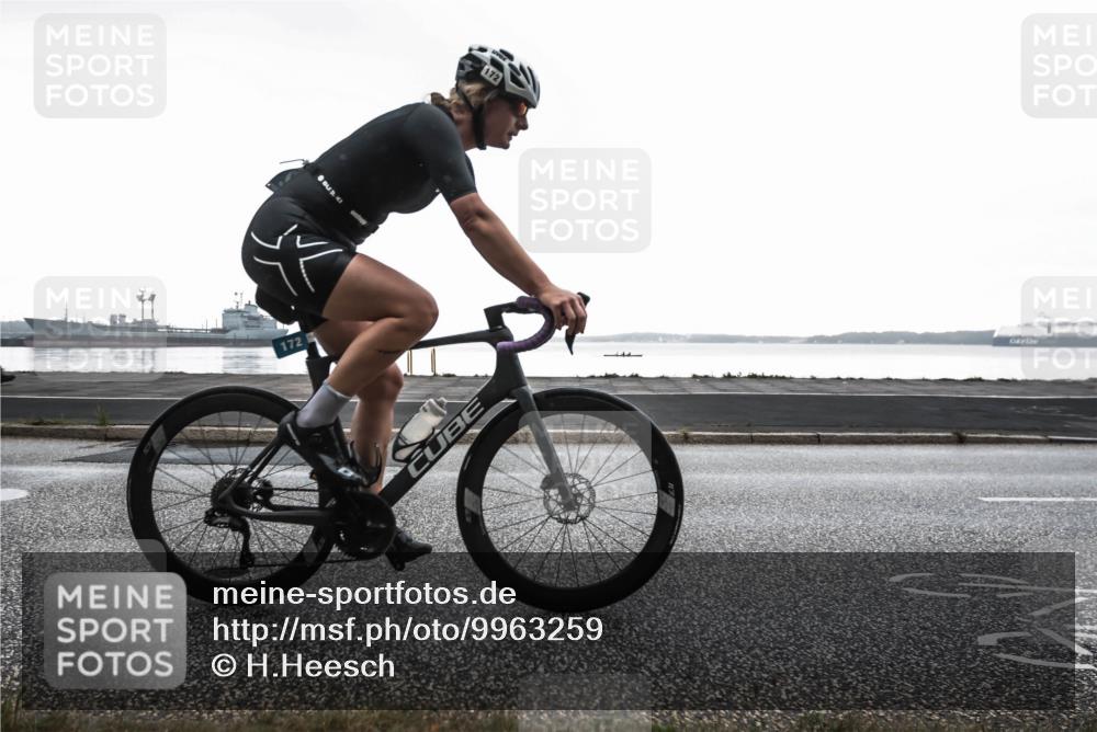 16.08.2026 - KN Förde Triathlon 2026 H.Heesch http://msf.ph/oto/9963259 16.08.2026 09:27:30 Radfahren 119, 121, 138, 171, 172, 176, 180, 189, 230 meine-sportfotos.de