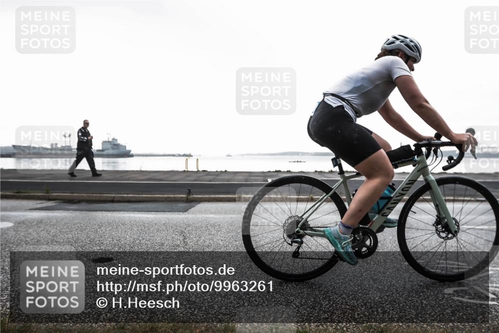 16.08.2026 - KN Förde Triathlon 2026 H.Heesch http://msf.ph/oto/9963261 16.08.2026 09:27:33 Radfahren 108, 121, 138, 171, 176, 180, 205, 230 meine-sportfotos.de