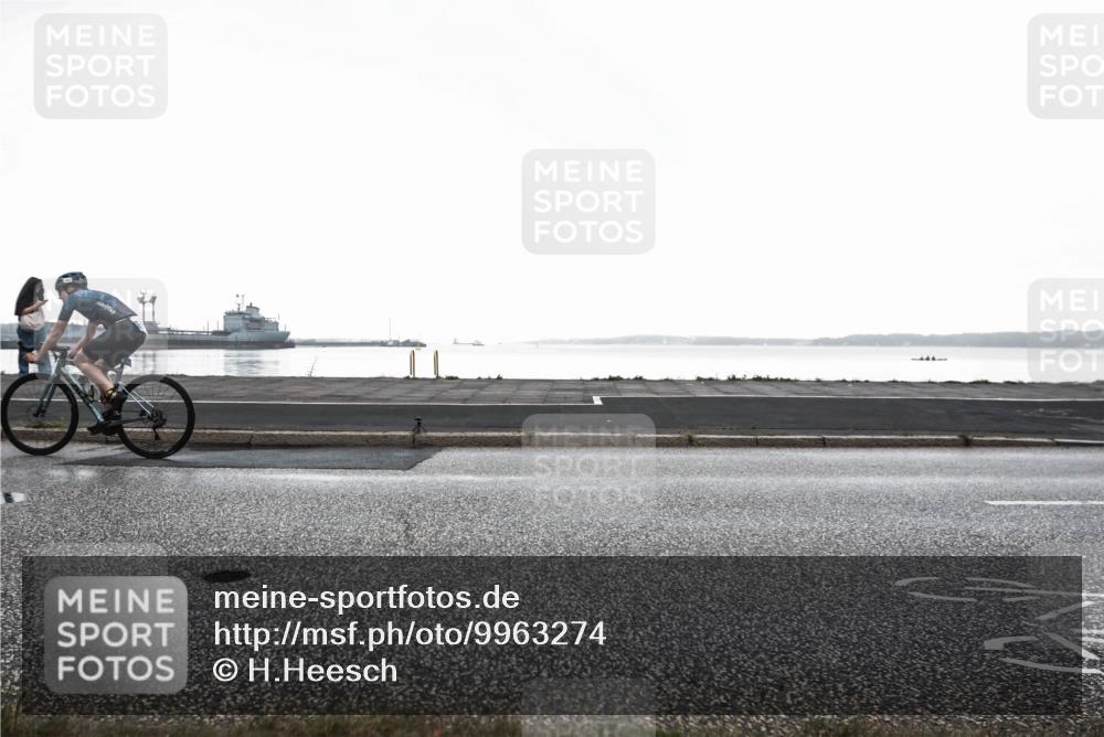 16.08.2026 - KN Förde Triathlon 2026 H.Heesch http://msf.ph/oto/9963274 16.08.2026 09:27:57 Radfahren 103, 115, 164, 166, 178, 186, 192 meine-sportfotos.de