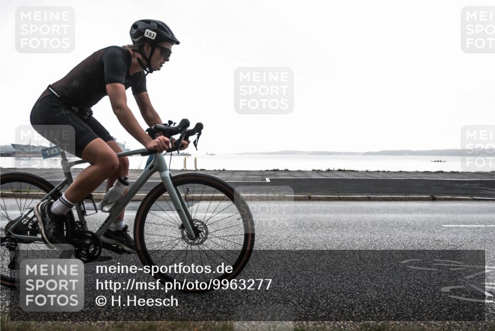 16.08.2026 - KN Förde Triathlon 2026 H.Heesch http://msf.ph/oto/9963277 16.08.2026 09:28:02 Radfahren 103, 110, 113, 114, 146, 164, 174, 192, 194, 239 meine-sportfotos.de