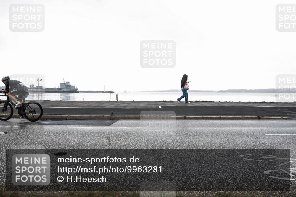 16.08.2026 - KN Förde Triathlon 2026 H.Heesch http://msf.ph/oto/9963281 16.08.2026 09:28:07 Radfahren 110, 113, 114, 169, 174, 190, 194, 198, 225, 239 meine-sportfotos.de