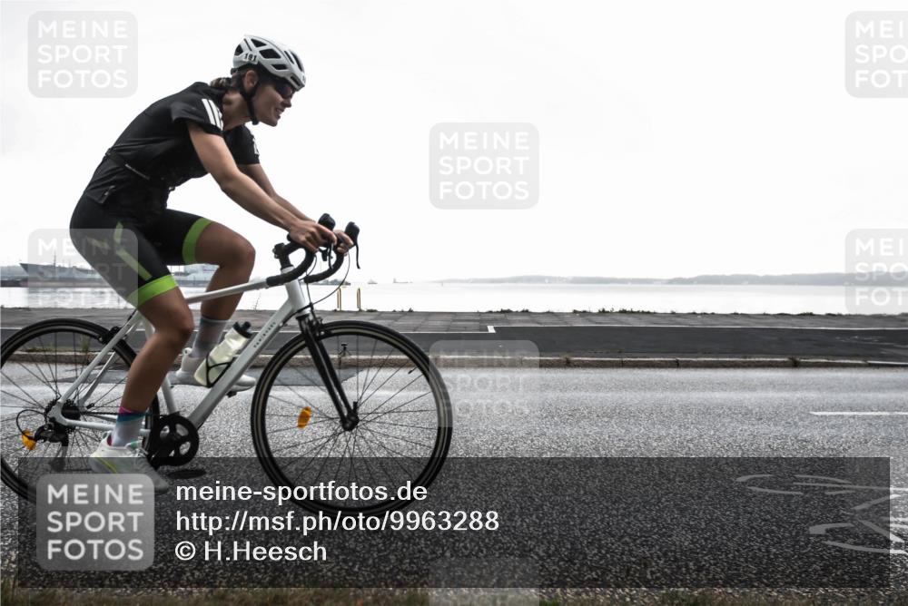 16.08.2026 - KN Förde Triathlon 2026 H.Heesch http://msf.ph/oto/9963288 16.08.2026 09:28:17 Radfahren 152, 191, 195, 214 meine-sportfotos.de