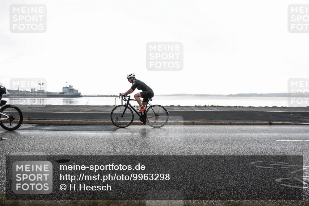16.08.2026 - KN Förde Triathlon 2026 H.Heesch http://msf.ph/oto/9963298 16.08.2026 09:28:36 Radfahren 139, 200 meine-sportfotos.de