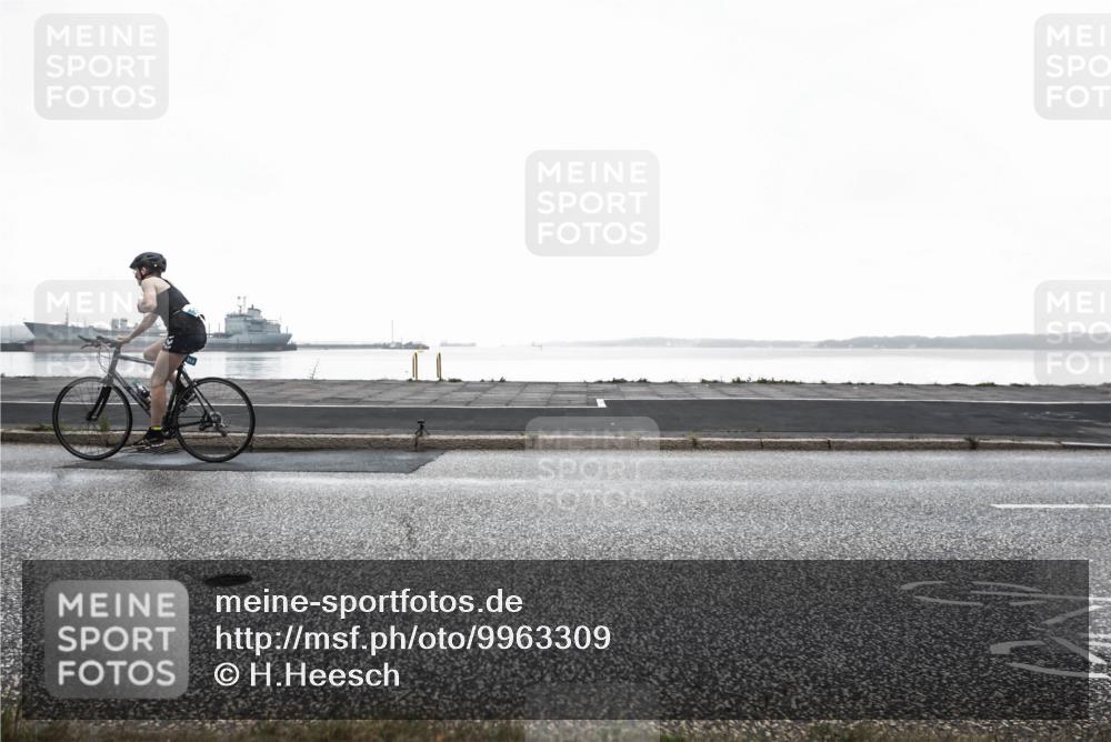 16.08.2026 - KN Förde Triathlon 2026 H.Heesch http://msf.ph/oto/9963309 16.08.2026 09:29:23 Radfahren 201, 241 meine-sportfotos.de