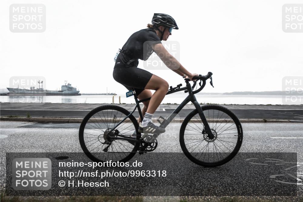 16.08.2026 - KN Förde Triathlon 2026 H.Heesch http://msf.ph/oto/9963318 16.08.2026 09:29:55 Radfahren 121, 176, 181, 206, 229 meine-sportfotos.de