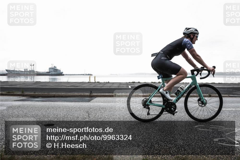 16.08.2026 - KN Förde Triathlon 2026 H.Heesch http://msf.ph/oto/9963324 16.08.2026 09:30:08 Radfahren 107, 126, 127, 148, 177, 203, 230, 240 meine-sportfotos.de