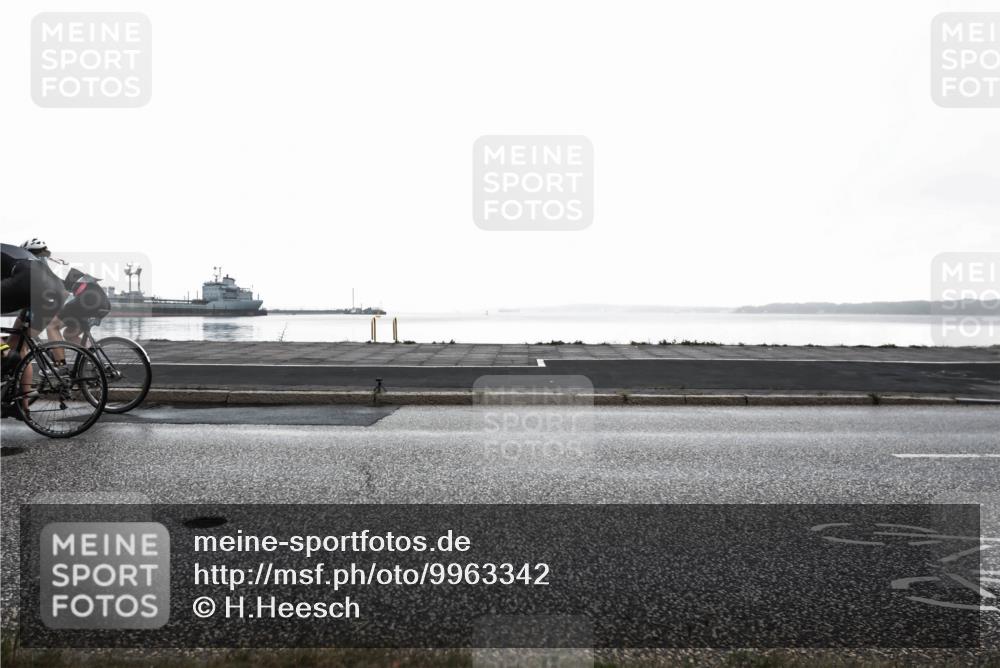 16.08.2026 - KN Förde Triathlon 2026 H.Heesch http://msf.ph/oto/9963342 16.08.2026 09:30:39 Radfahren 159, 202 meine-sportfotos.de