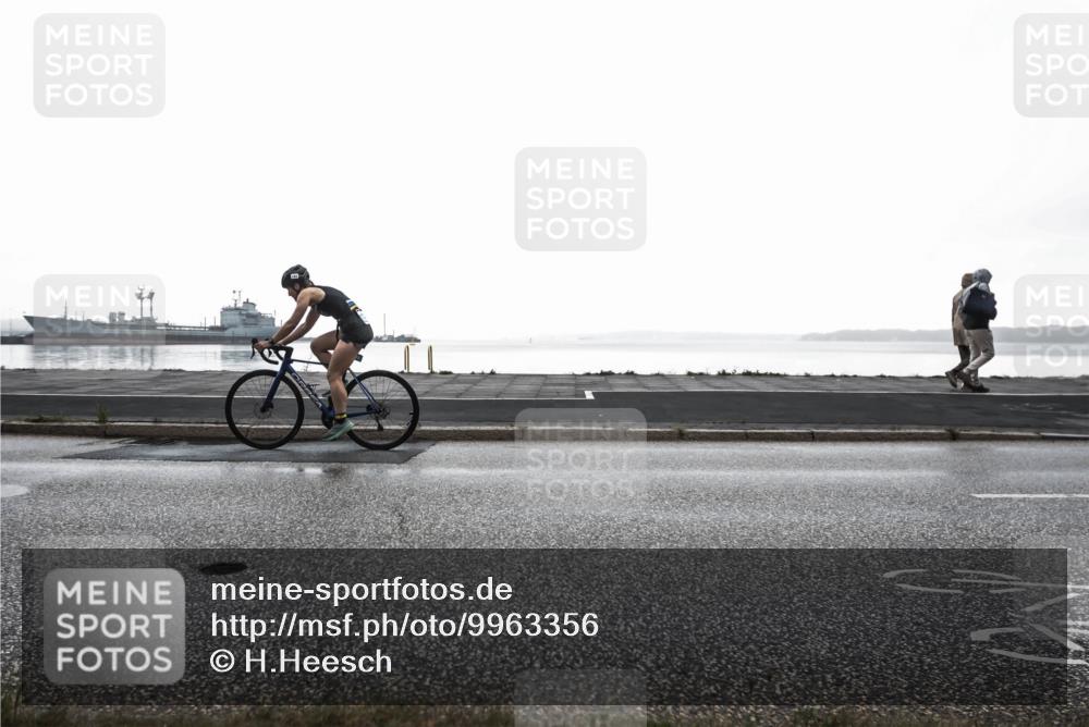 16.08.2026 - KN Förde Triathlon 2026 H.Heesch http://msf.ph/oto/9963356 16.08.2026 09:31:15 Radfahren 134, 216 meine-sportfotos.de