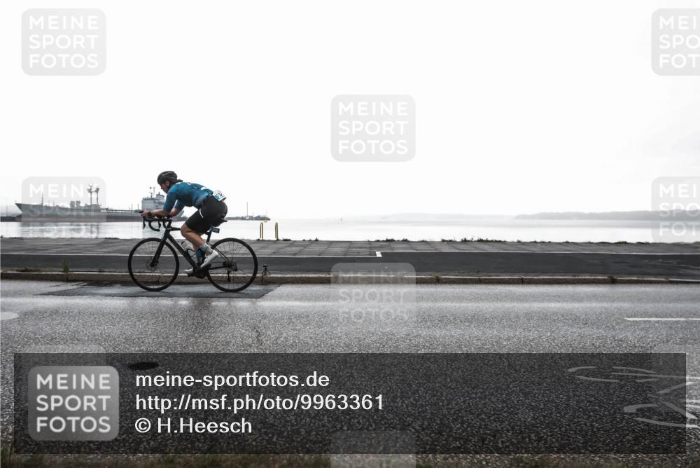 16.08.2026 - KN Förde Triathlon 2026 H.Heesch http://msf.ph/oto/9963361 16.08.2026 09:31:35 Radfahren 217, 222 meine-sportfotos.de