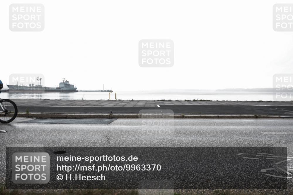 16.08.2026 - KN Förde Triathlon 2026 H.Heesch http://msf.ph/oto/9963370 16.08.2026 09:32:04 Radfahren 155, 185, 241 meine-sportfotos.de
