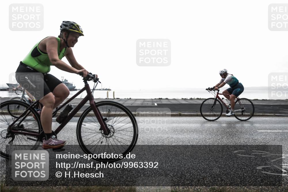 16.08.2026 - KN Förde Triathlon 2026 H.Heesch http://msf.ph/oto/9963392 16.08.2026 09:32:50 Radfahren 158, 229, 240, 251 meine-sportfotos.de