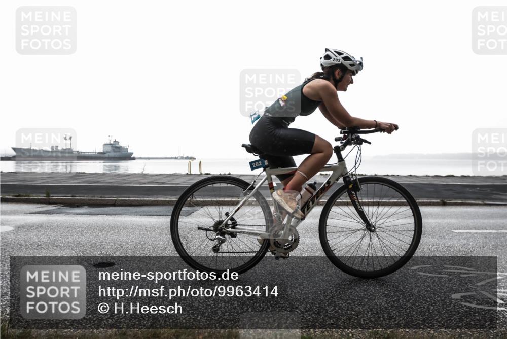 16.08.2026 - KN Förde Triathlon 2026 H.Heesch http://msf.ph/oto/9963414 16.08.2026 09:33:48 Radfahren 202 meine-sportfotos.de