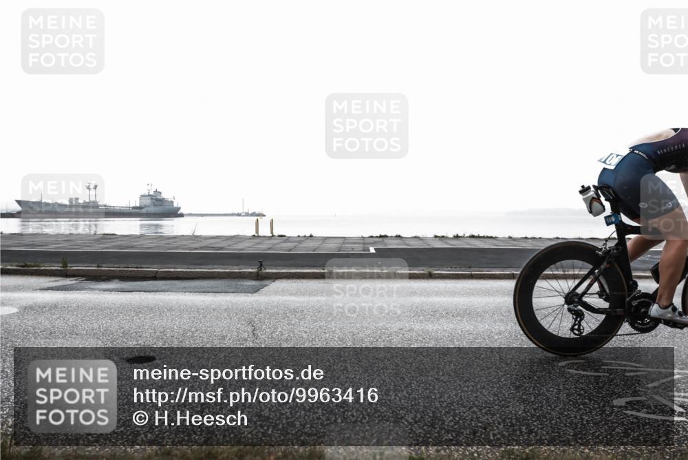 16.08.2026 - KN Förde Triathlon 2026 H.Heesch http://msf.ph/oto/9963416 16.08.2026 09:33:59 Radfahren 106, 182, 223, 248 meine-sportfotos.de