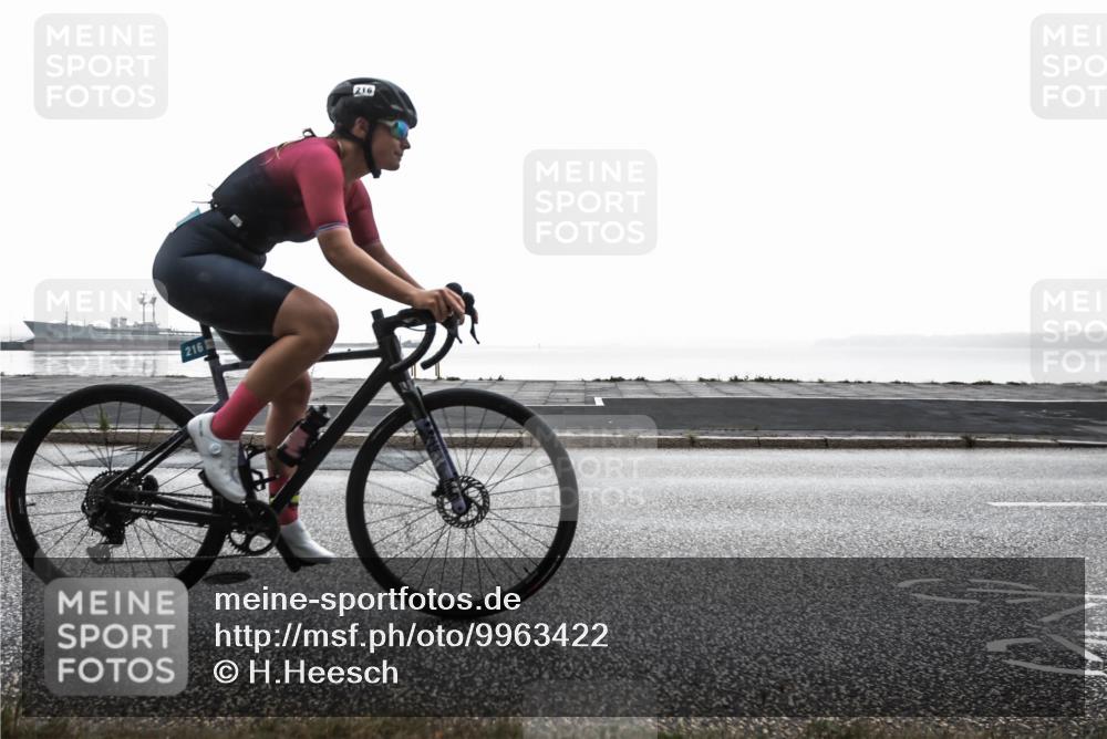 16.08.2026 - KN Förde Triathlon 2026 H.Heesch http://msf.ph/oto/9963422 16.08.2026 09:34:15 Radfahren 134, 216, 245, 258 meine-sportfotos.de