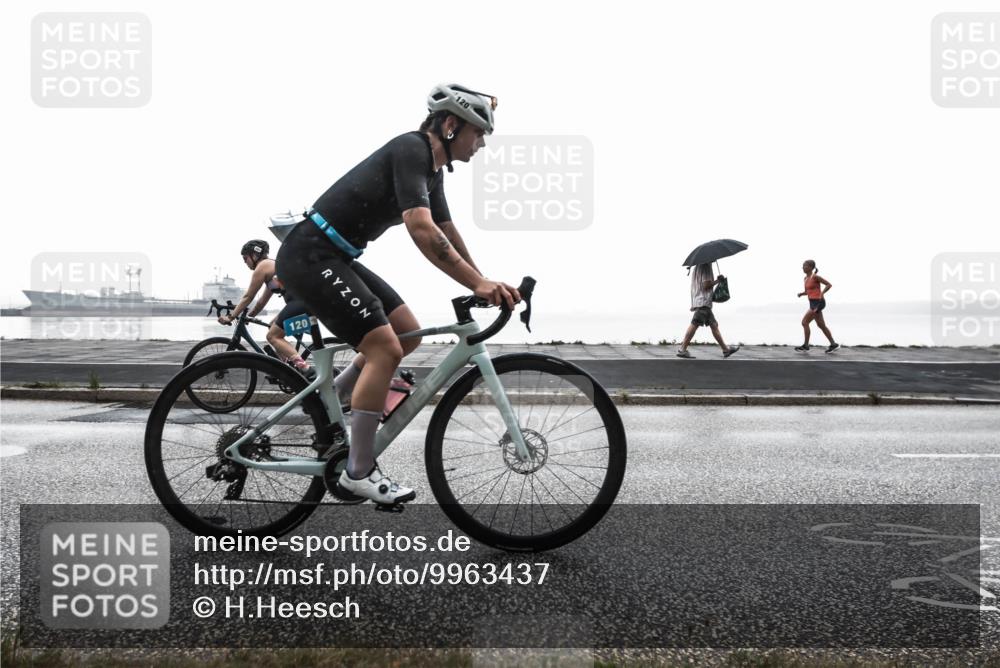 16.08.2026 - KN Förde Triathlon 2026 H.Heesch http://msf.ph/oto/9963437 16.08.2026 09:34:48 Radfahren 120, 154 meine-sportfotos.de
