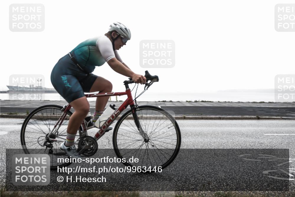 16.08.2026 - KN Förde Triathlon 2026 H.Heesch http://msf.ph/oto/9963446 16.08.2026 09:35:18 Radfahren 158, 162 meine-sportfotos.de