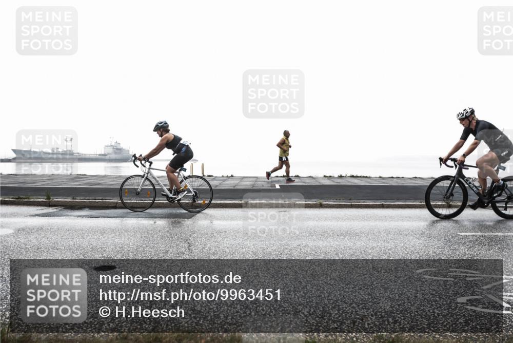 16.08.2026 - KN Förde Triathlon 2026 H.Heesch http://msf.ph/oto/9963451 16.08.2026 09:35:37 Radfahren 135, 246, 252, 263 meine-sportfotos.de
