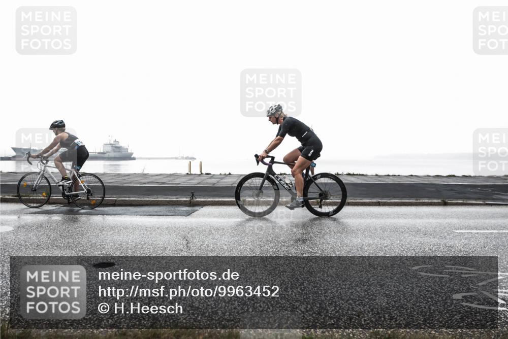 16.08.2026 - KN Förde Triathlon 2026 H.Heesch http://msf.ph/oto/9963452 16.08.2026 09:35:37 Radfahren 135, 246, 252, 263 meine-sportfotos.de