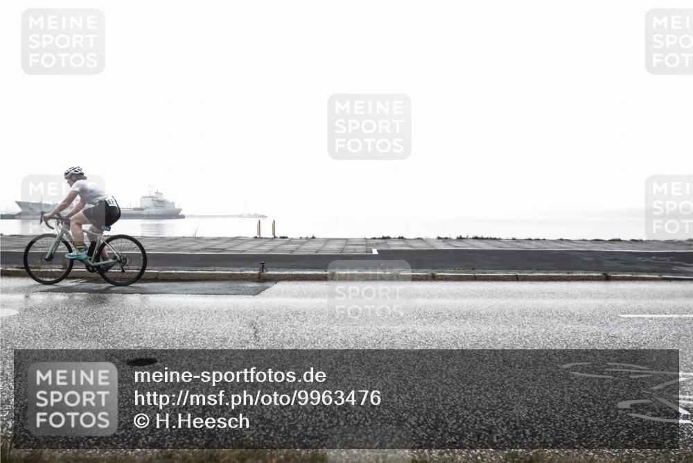 16.08.2026 - KN Förde Triathlon 2026 H.Heesch http://msf.ph/oto/9963476 16.08.2026 09:36:17 Radfahren 170, 183, 186 meine-sportfotos.de
