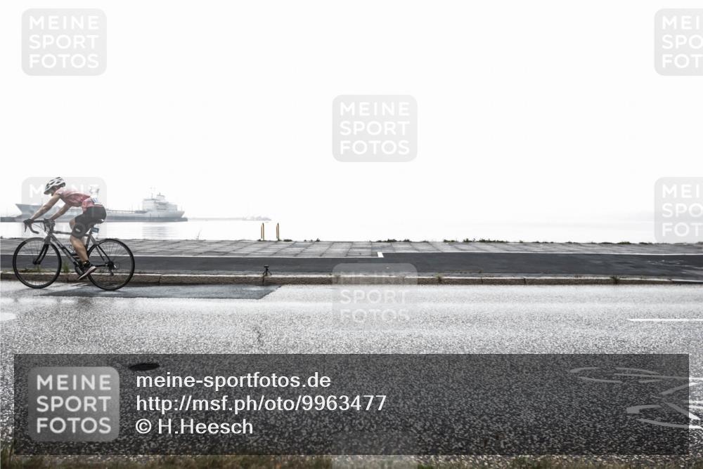 16.08.2026 - KN Förde Triathlon 2026 H.Heesch http://msf.ph/oto/9963477 16.08.2026 09:36:19 Radfahren 170, 183 meine-sportfotos.de