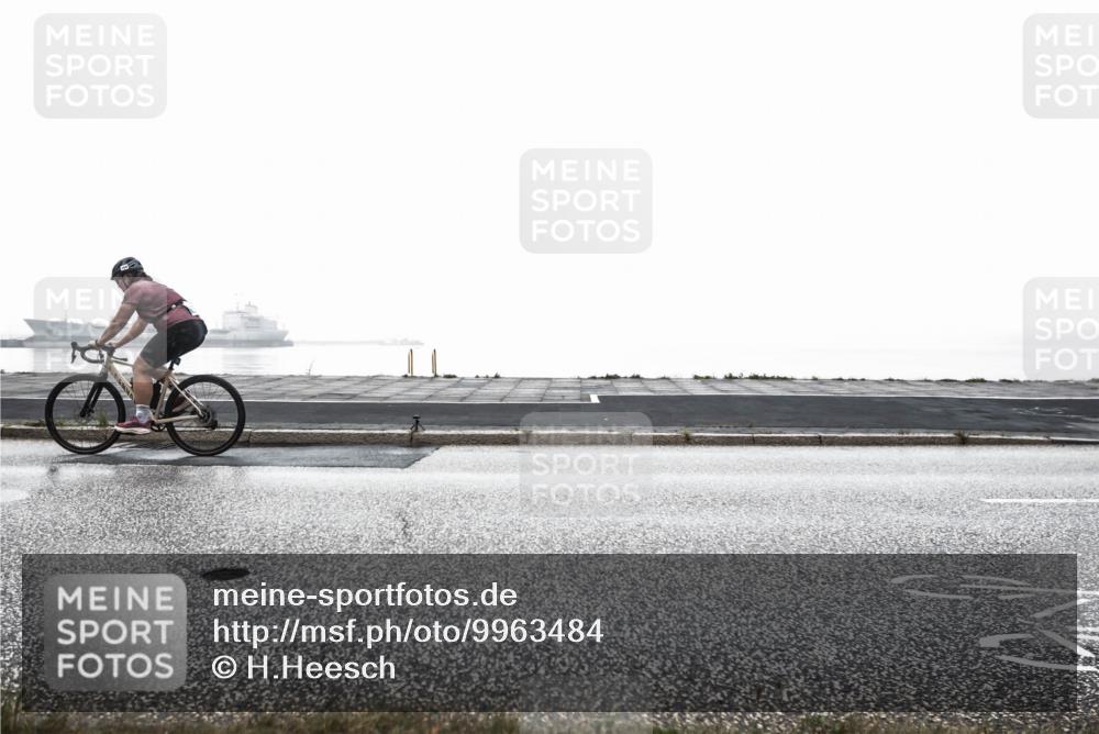 16.08.2026 - KN Förde Triathlon 2026 H.Heesch http://msf.ph/oto/9963484 16.08.2026 09:36:40 Radfahren 244, 253 meine-sportfotos.de