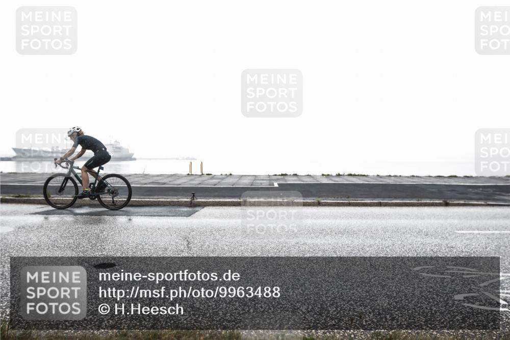 16.08.2026 - KN Förde Triathlon 2026 H.Heesch http://msf.ph/oto/9963488 16.08.2026 09:36:51 Radfahren 105, 114, 115, 236 meine-sportfotos.de