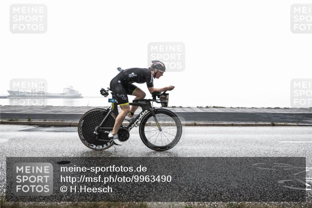 16.08.2026 - KN Förde Triathlon 2026 H.Heesch http://msf.ph/oto/9963490 16.08.2026 09:36:54 Radfahren 115, 236, 537 meine-sportfotos.de