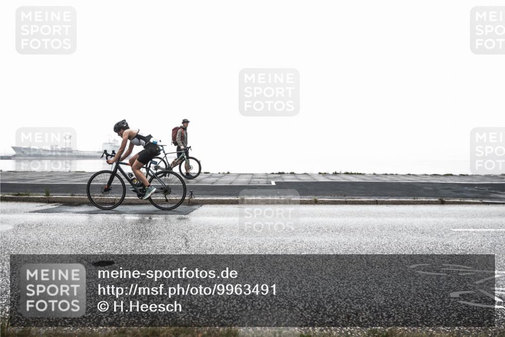16.08.2026 - KN Förde Triathlon 2026 H.Heesch http://msf.ph/oto/9963491 16.08.2026 09:37:03 Radfahren 190, 250, 268 meine-sportfotos.de