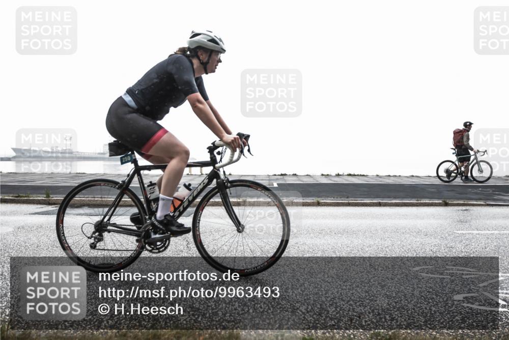 16.08.2026 - KN Förde Triathlon 2026 H.Heesch http://msf.ph/oto/9963493 16.08.2026 09:37:07 Radfahren 145, 153, 200, 250, 268 meine-sportfotos.de