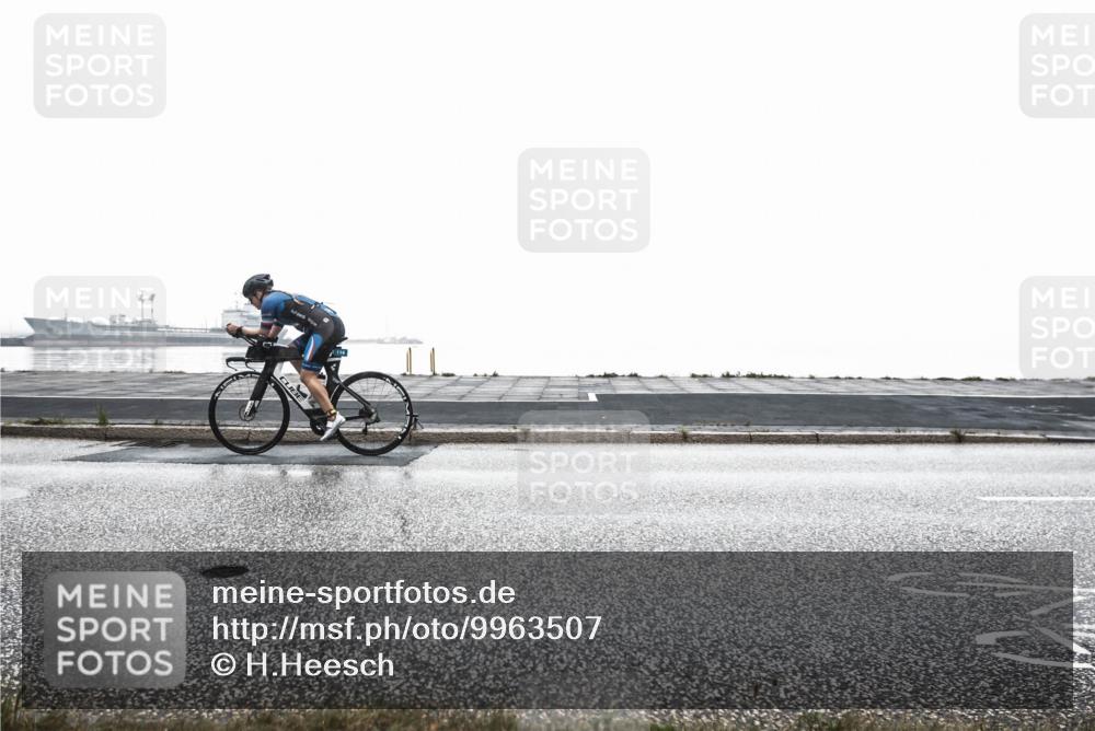 16.08.2026 - KN Förde Triathlon 2026 H.Heesch http://msf.ph/oto/9963507 16.08.2026 09:37:48 Radfahren 113, 116, 121, 139 meine-sportfotos.de