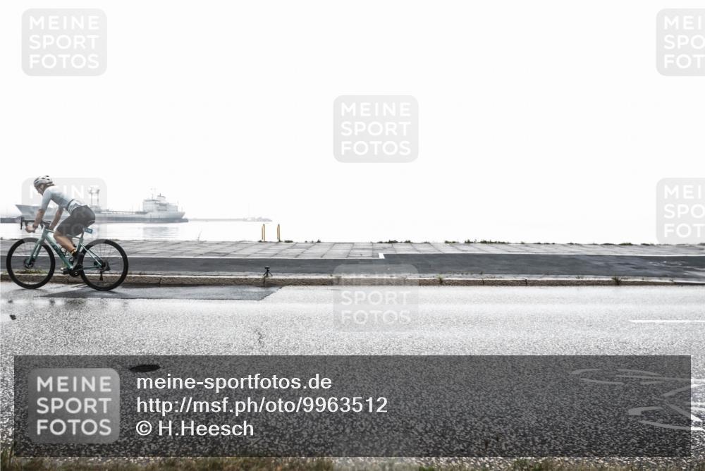 16.08.2026 - KN Förde Triathlon 2026 H.Heesch http://msf.ph/oto/9963512 16.08.2026 09:38:00 Radfahren 142, 152, 160, 201, 230, 266 meine-sportfotos.de