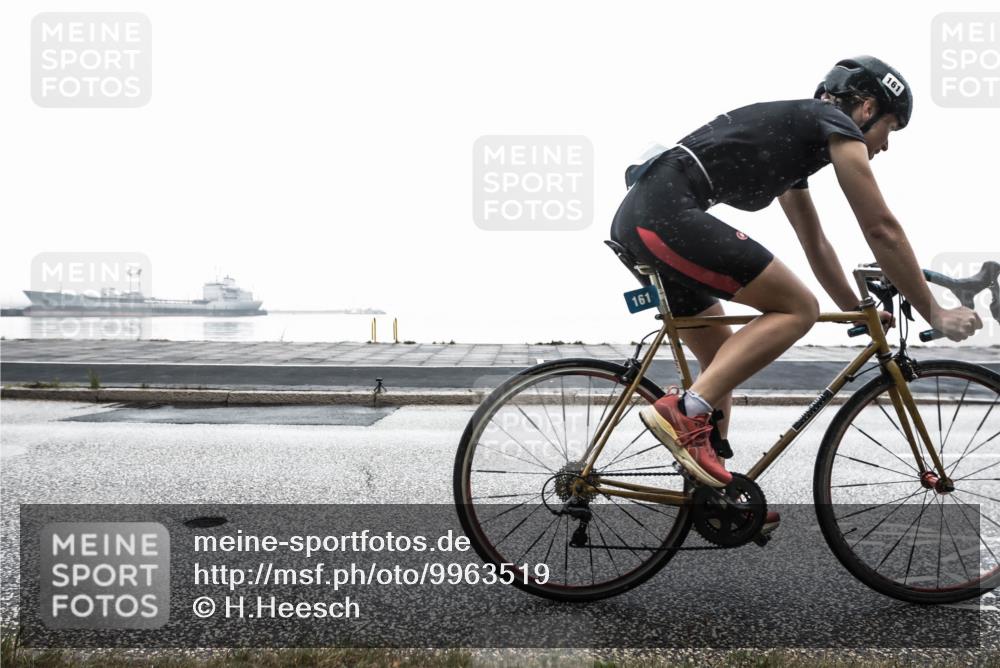 16.08.2026 - KN Förde Triathlon 2026 H.Heesch http://msf.ph/oto/9963519 16.08.2026 09:38:12 Radfahren 161, 212, 256, 264 meine-sportfotos.de