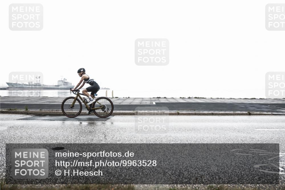 16.08.2026 - KN Förde Triathlon 2026 H.Heesch http://msf.ph/oto/9963528 16.08.2026 09:38:28 Radfahren 101, 123, 132, 189, 225 meine-sportfotos.de