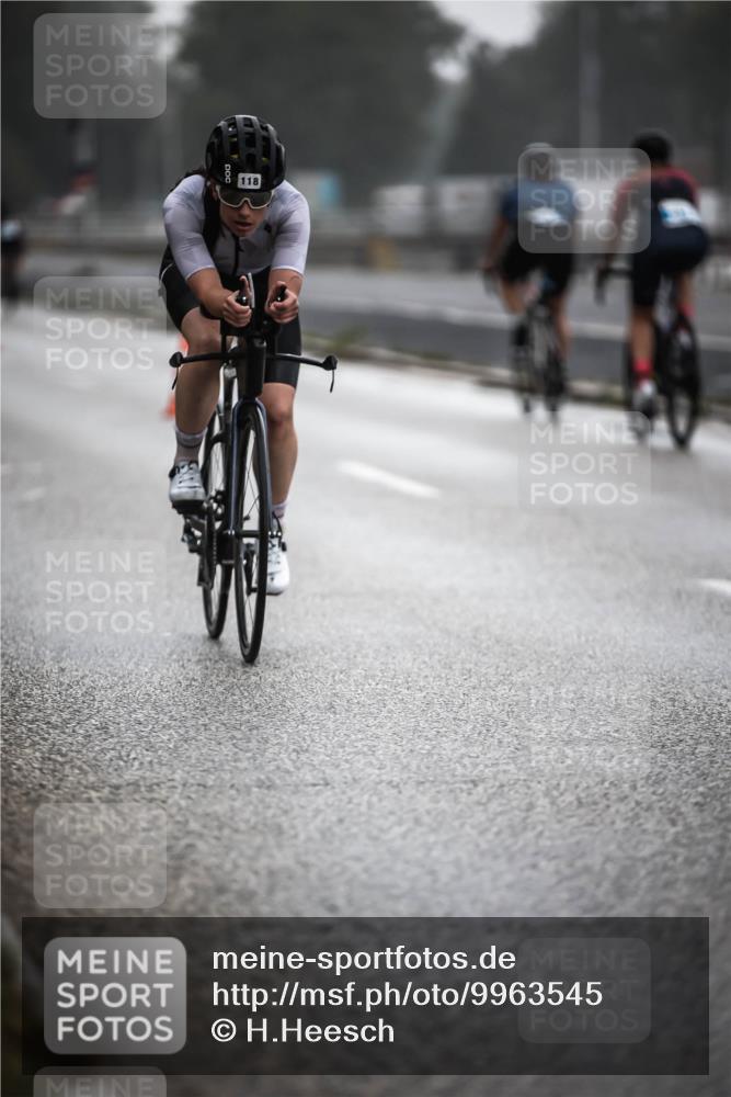 16.08.2026 - KN Förde Triathlon 2026 H.Heesch http://msf.ph/oto/9963545 16.08.2026 09:31:25 Radfahren 118, 188 meine-sportfotos.de