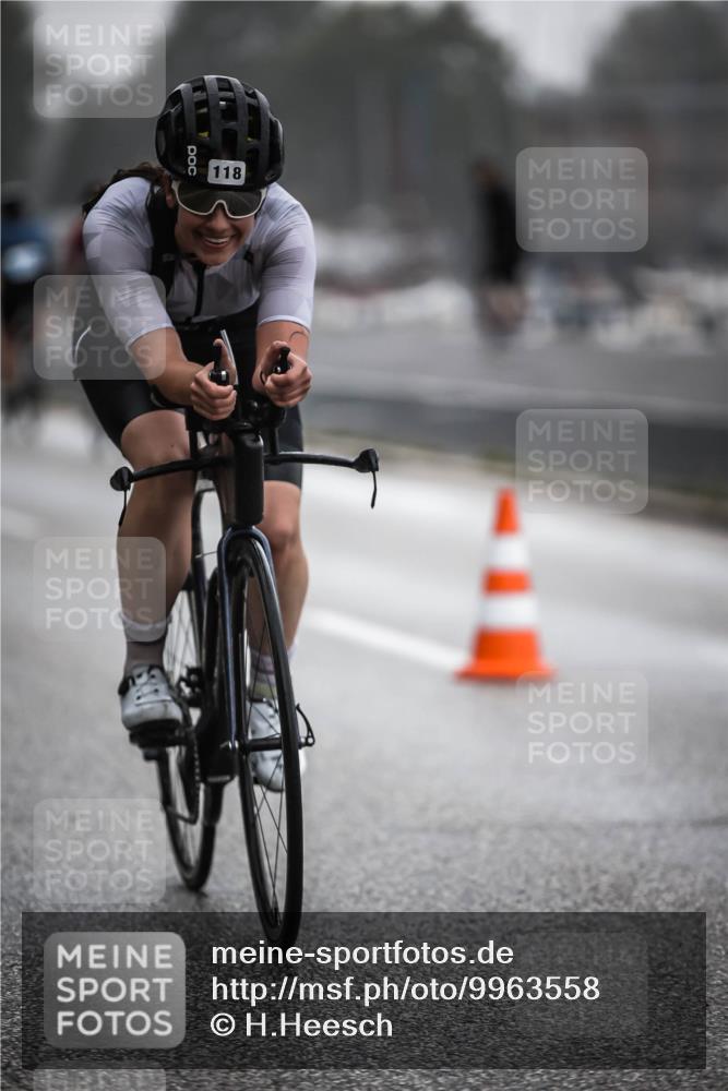 16.08.2026 - KN Förde Triathlon 2026 H.Heesch http://msf.ph/oto/9963558 16.08.2026 09:31:25 Radfahren 118, 188 meine-sportfotos.de