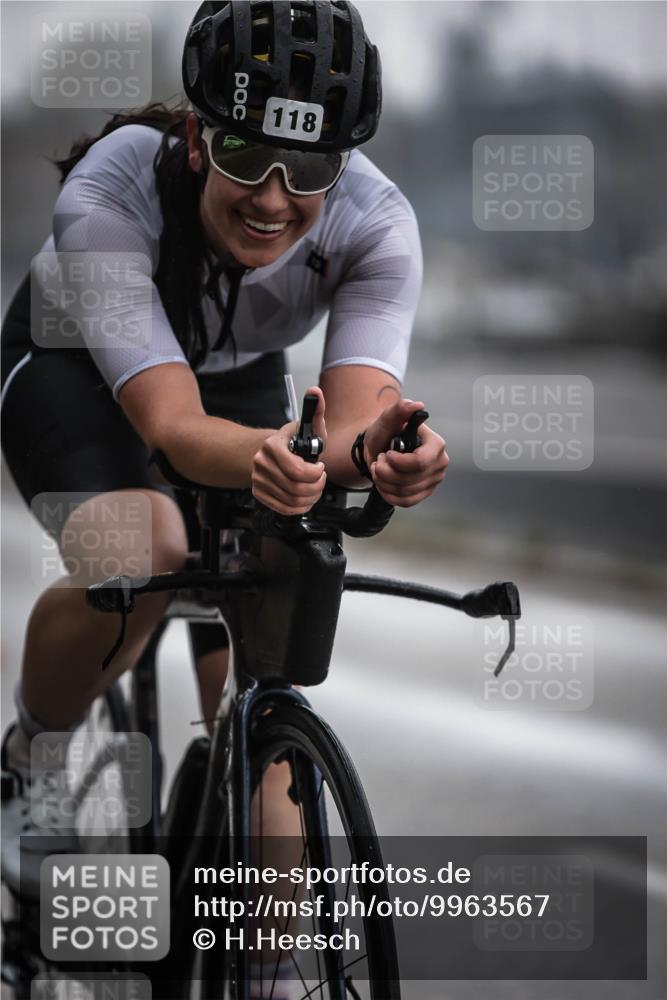 16.08.2026 - KN Förde Triathlon 2026 H.Heesch http://msf.ph/oto/9963567 16.08.2026 09:31:26 Radfahren 118, 188, 226 meine-sportfotos.de