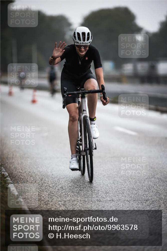 16.08.2026 - KN Förde Triathlon 2026 H.Heesch http://msf.ph/oto/9963578 16.08.2026 09:31:34 Radfahren 217, 226 meine-sportfotos.de