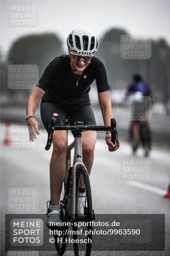 16.08.2026 - KN Förde Triathlon 2026 H.Heesch http://msf.ph/oto/9963590 16.08.2026 09:31:34 Radfahren 217, 226 meine-sportfotos.de
