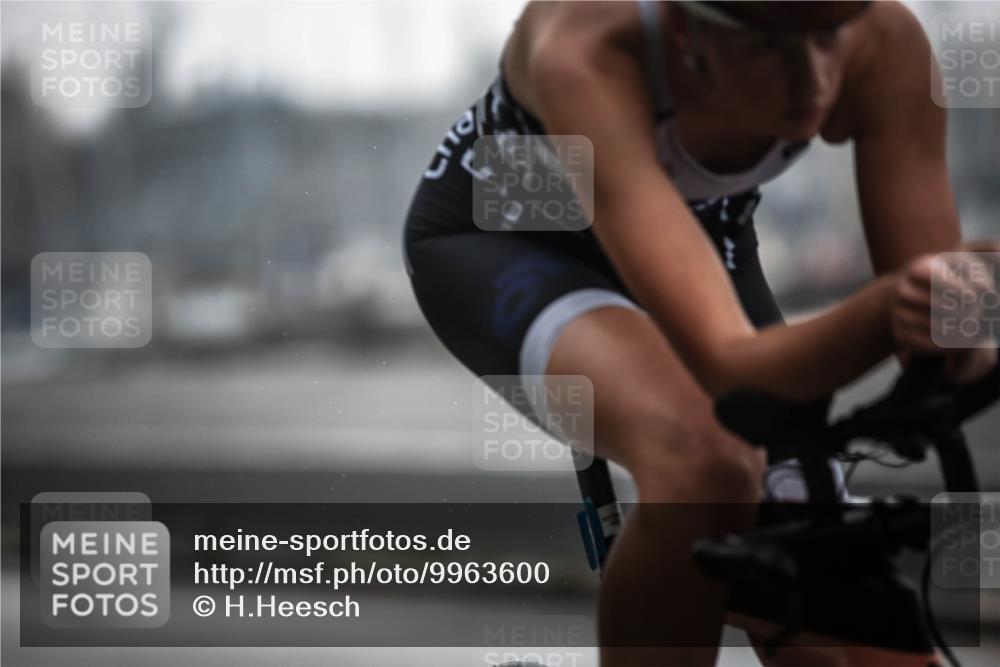 16.08.2026 - KN Förde Triathlon 2026 H.Heesch http://msf.ph/oto/9963600 16.08.2026 09:31:44 Radfahren 101, 143, 199 meine-sportfotos.de