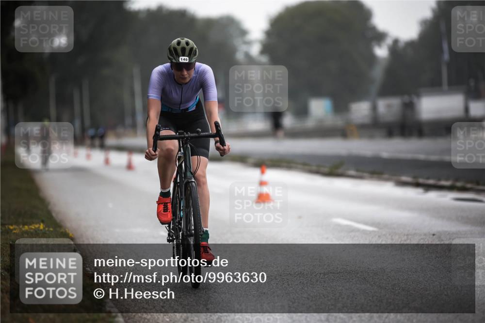 16.08.2026 - KN Förde Triathlon 2026 H.Heesch http://msf.ph/oto/9963630 16.08.2026 09:31:55 Radfahren 104, 106, 140, 242, 245 meine-sportfotos.de