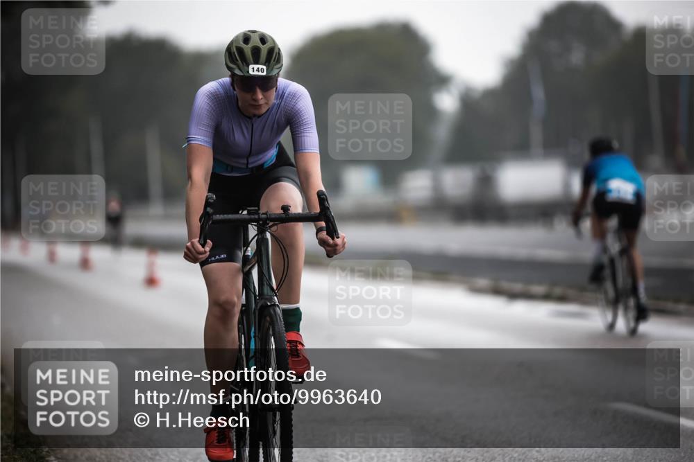 16.08.2026 - KN Förde Triathlon 2026 H.Heesch http://msf.ph/oto/9963640 16.08.2026 09:31:55 Radfahren 104, 106, 140, 242, 245 meine-sportfotos.de