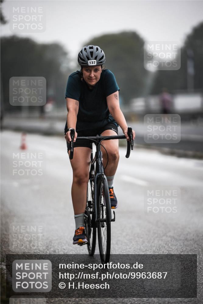 16.08.2026 - KN Förde Triathlon 2026 H.Heesch http://msf.ph/oto/9963687 16.08.2026 09:32:13 Radfahren 120, 137, 154, 213, 805 meine-sportfotos.de