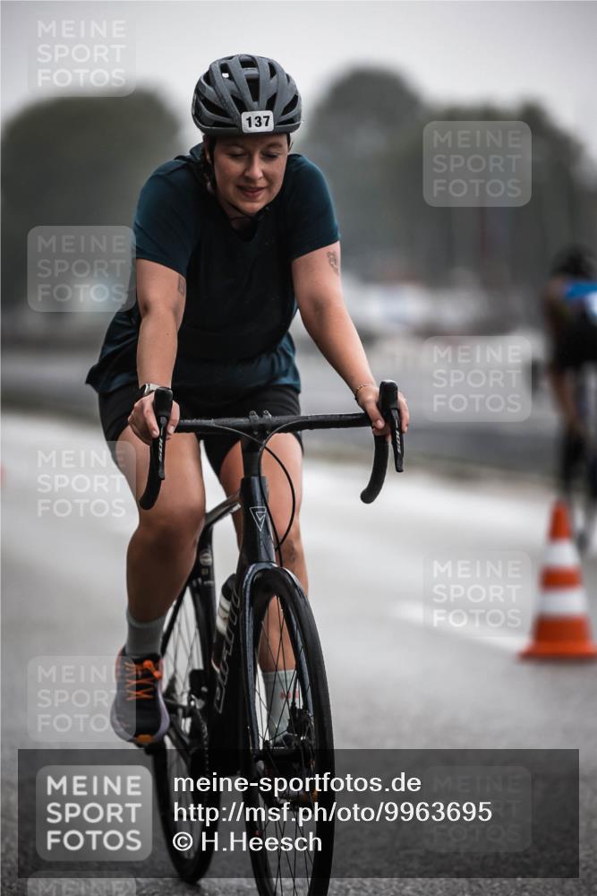 16.08.2026 - KN Förde Triathlon 2026 H.Heesch http://msf.ph/oto/9963695 16.08.2026 09:32:14 Radfahren 125, 137, 154, 213, 805 meine-sportfotos.de