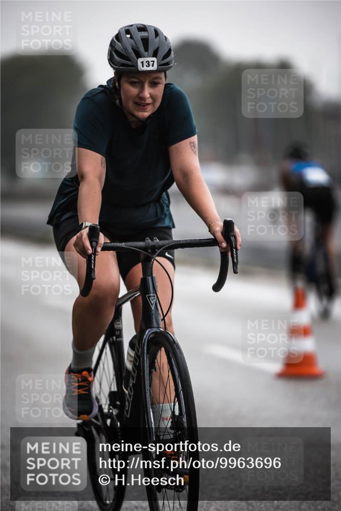 16.08.2026 - KN Förde Triathlon 2026 H.Heesch http://msf.ph/oto/9963696 16.08.2026 09:32:14 Radfahren 125, 137, 154, 213, 805 meine-sportfotos.de